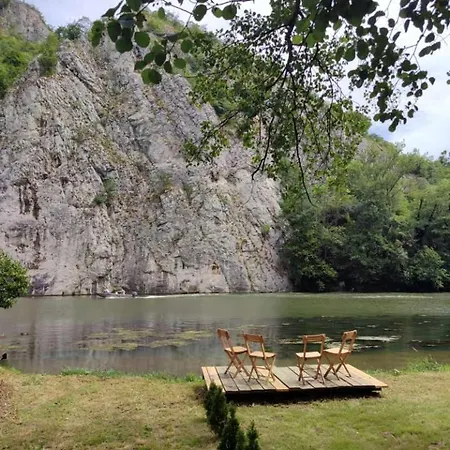 Riverside Hébergement de vacances Ovcar Banja