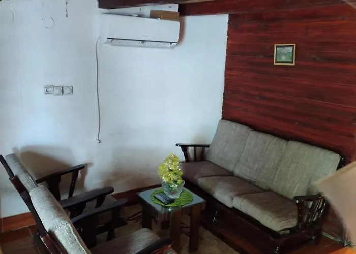 Riverside 奥夫查尔巴尼亚尼