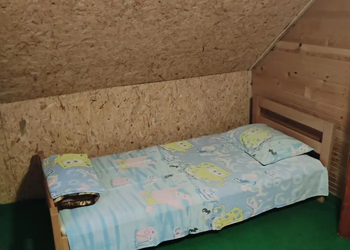 Riverside 度假居 *